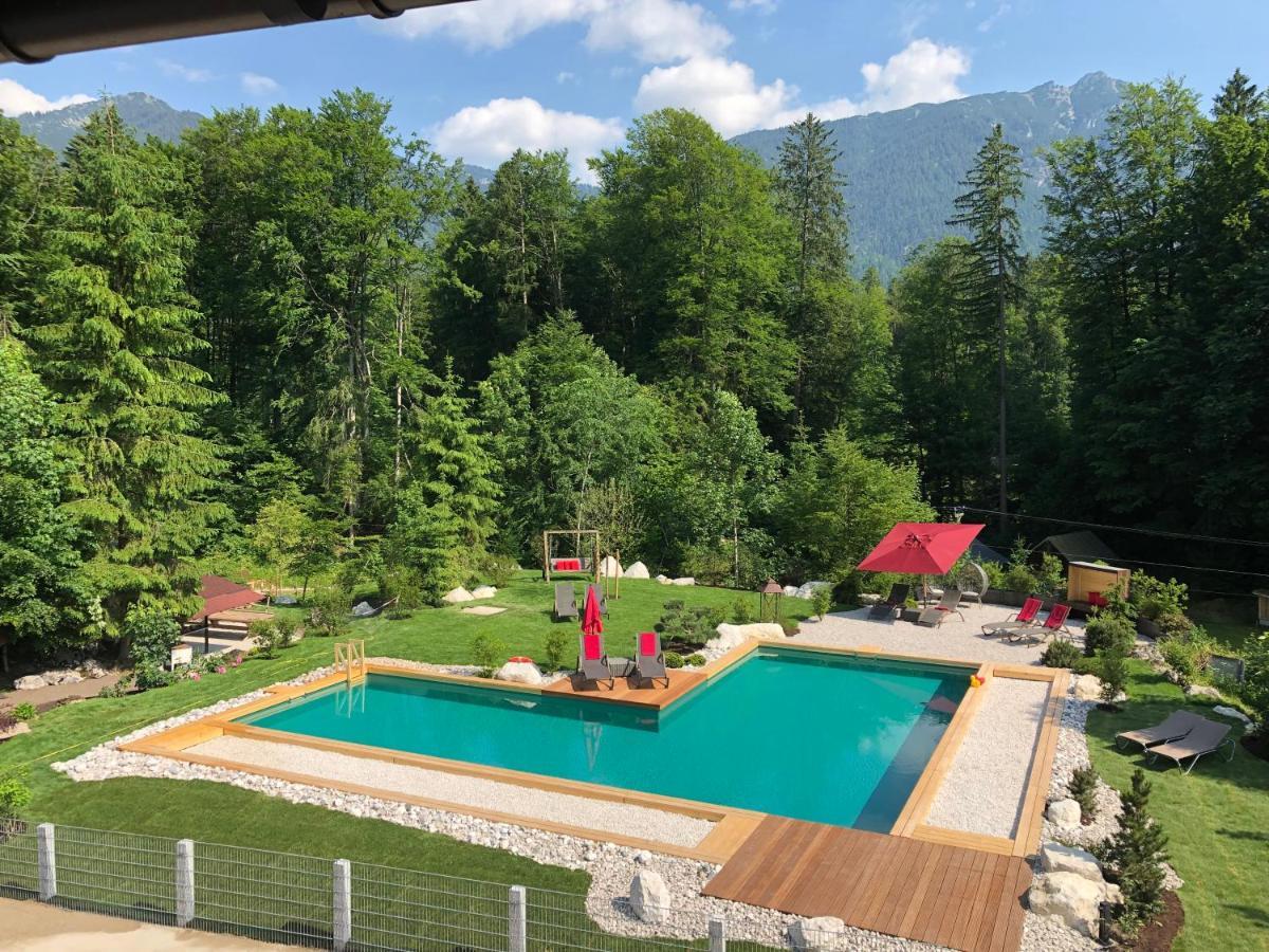 Bayern Resort Hotel - Adults Only - Mit Zugspitzblick - Eibsee-Naehe - Wellnessbereich - Naturpool Im Sommer Grainau Buitenkant foto