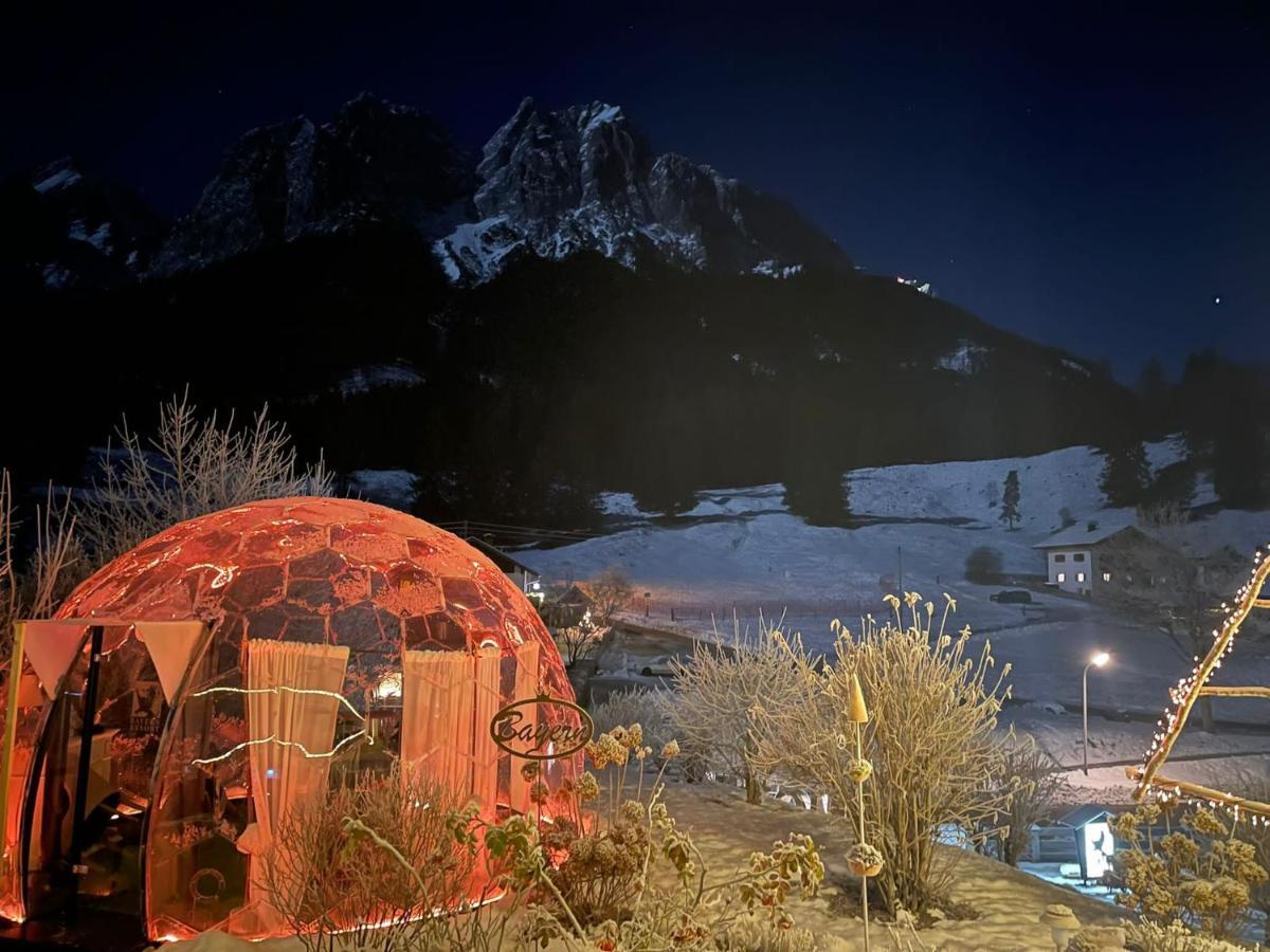 Bayern Resort Hotel - Adults Only - Mit Zugspitzblick - Eibsee-Naehe - Wellnessbereich - Naturpool Im Sommer Grainau Buitenkant foto