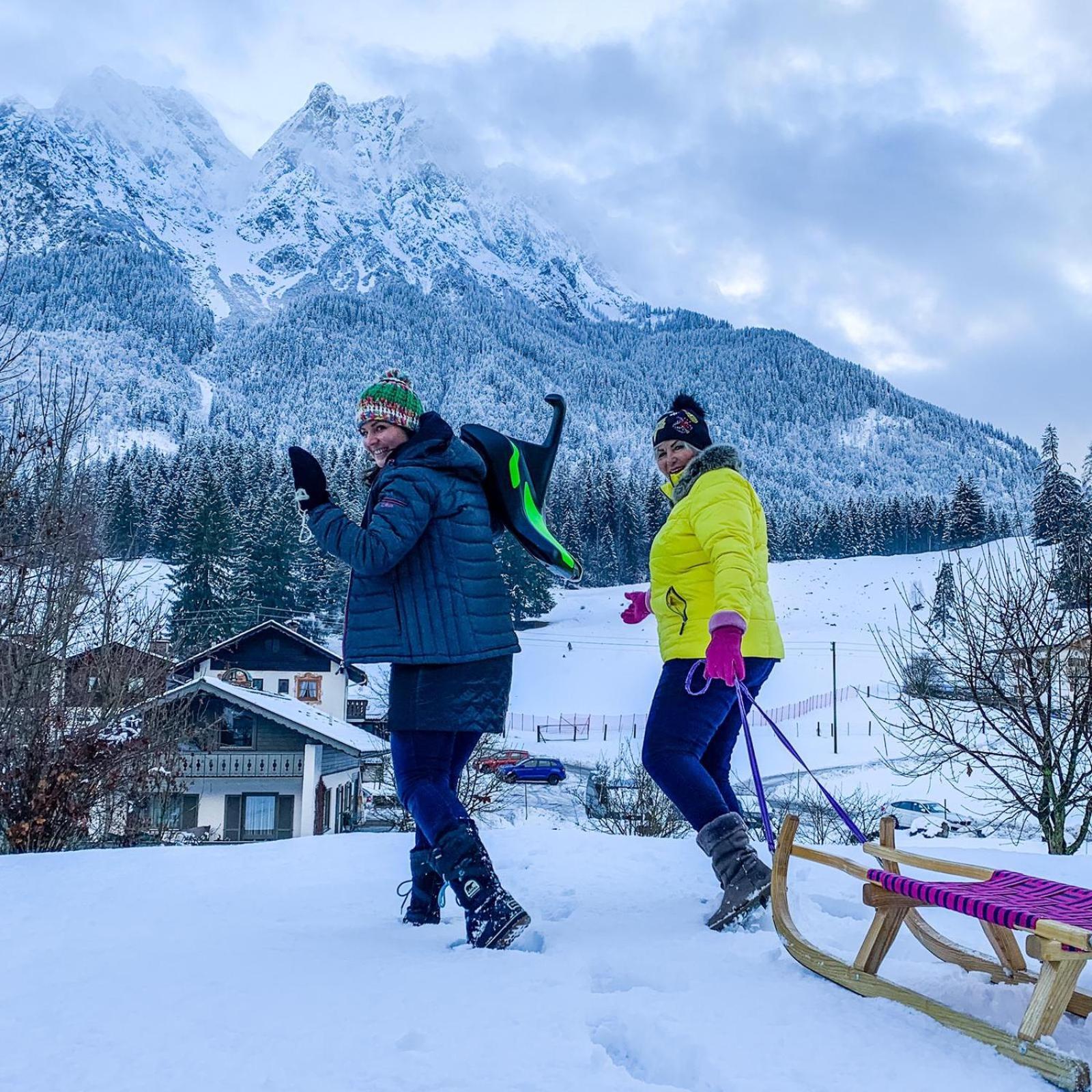 Bayern Resort Hotel - Adults Only - Mit Zugspitzblick - Eibsee-Naehe - Wellnessbereich - Naturpool Im Sommer Grainau Buitenkant foto