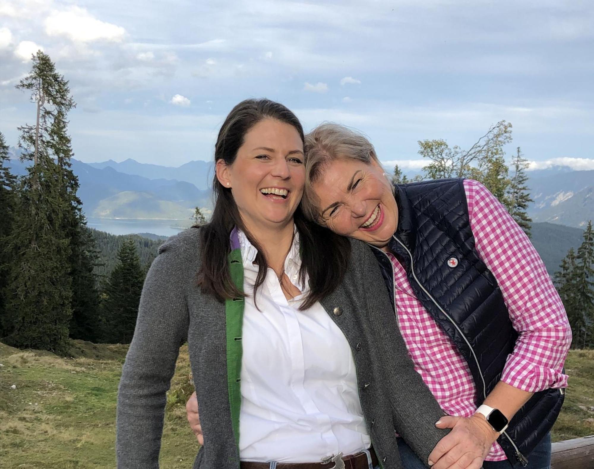 Bayern Resort Hotel - Adults Only - Mit Zugspitzblick - Eibsee-Naehe - Wellnessbereich - Naturpool Im Sommer Grainau Buitenkant foto
