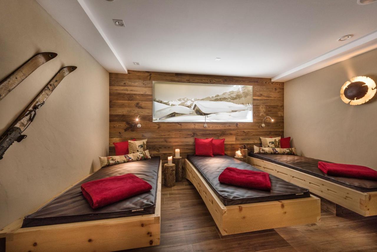 Bayern Resort Hotel - Adults Only - Mit Zugspitzblick - Eibsee-Naehe - Wellnessbereich - Naturpool Im Sommer Grainau Buitenkant foto