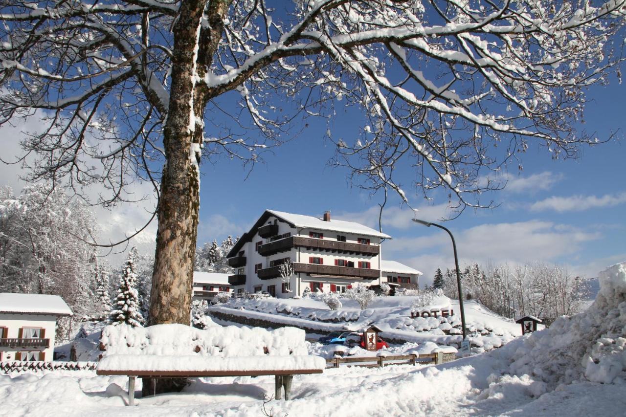 Bayern Resort Hotel - Adults Only - Mit Zugspitzblick - Eibsee-Naehe - Wellnessbereich - Naturpool Im Sommer Grainau Buitenkant foto